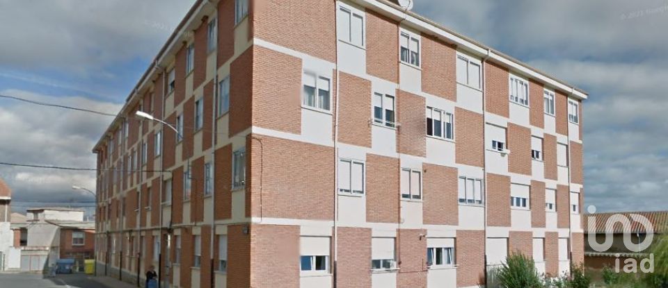 Appartement 3 chambres de 77 m² à Astorga (24700)