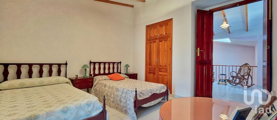 Lodge 5 bedrooms of 298 m² in Pego (03780)