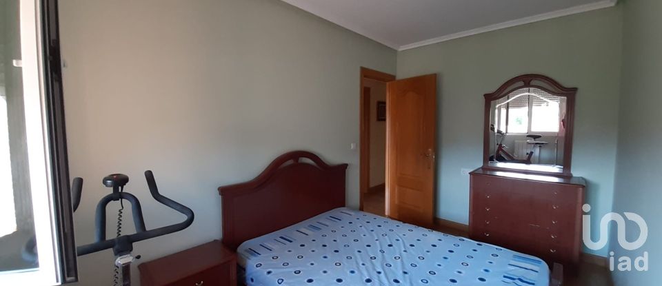 Piso 4 habitaciones de 125 m² en La Bañeza (24750)