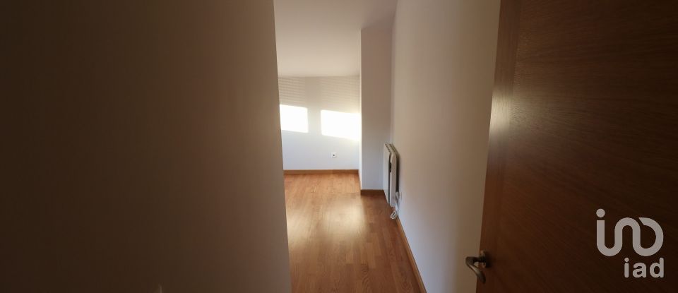 Appartement 2 chambres de 63 m² à Bóveda (27340)