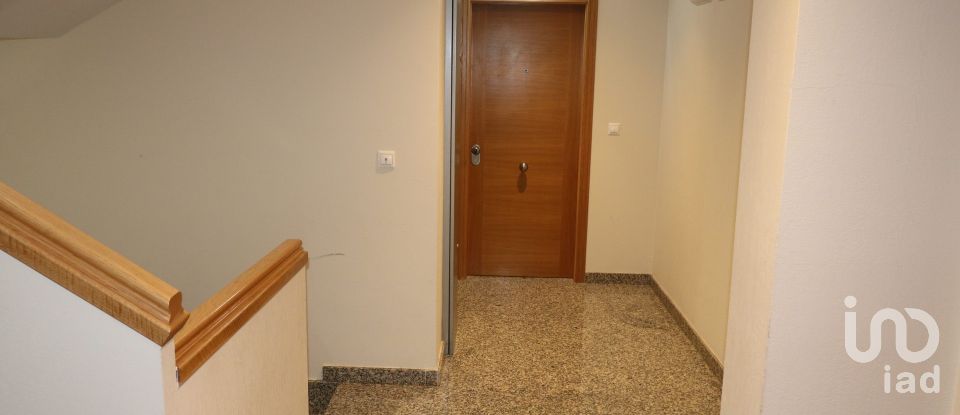 Pis 3 habitacions de 88 m² a Bóveda (27340)
