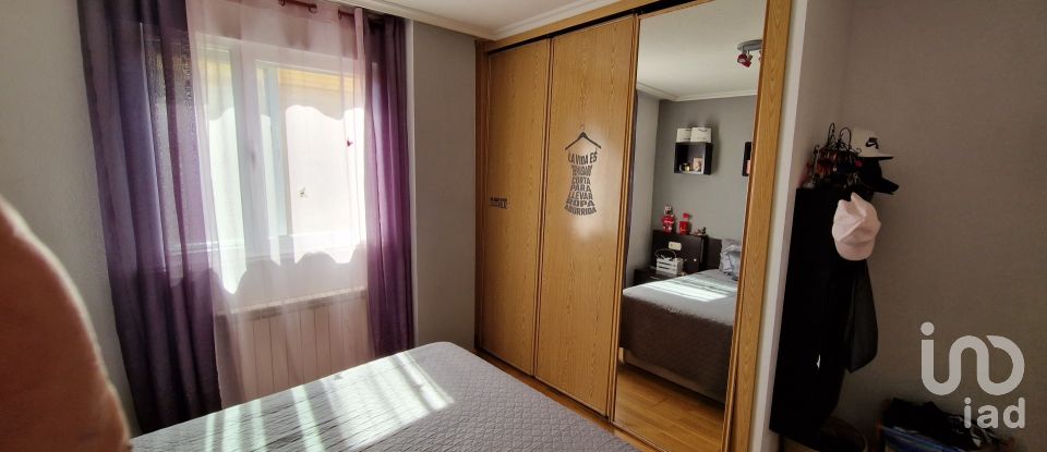 Maison 4 chambres de 173 m² à Monterrubio de Armuña (37798)