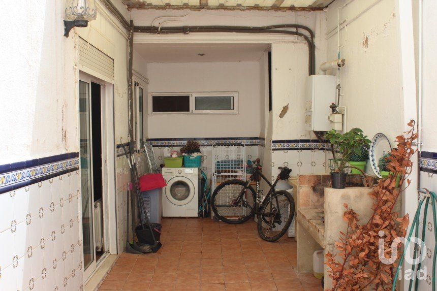 Casa de poble 3 habitacions de 126 m² a Massanassa (46470)