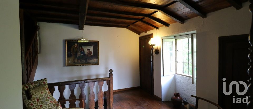 Casa 2 habitaciones de 233 m² en Sarria (27600)