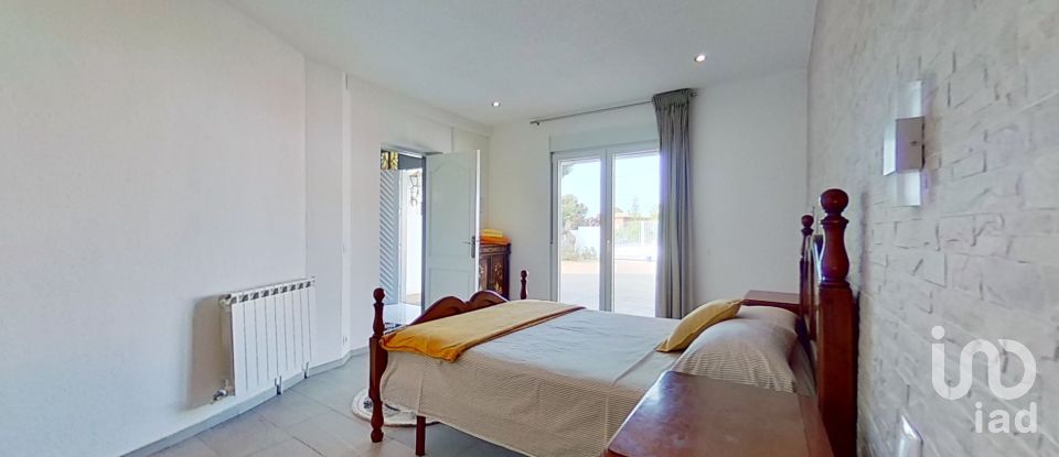 House 5 bedrooms of 234 m² in Els Garrofers (43880)