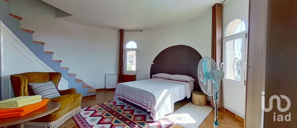 House 5 bedrooms of 234 m² in Els Garrofers (43880)