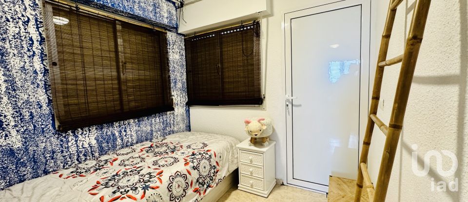Cottage 5 bedrooms of 201 m² in La Nucia (03530)