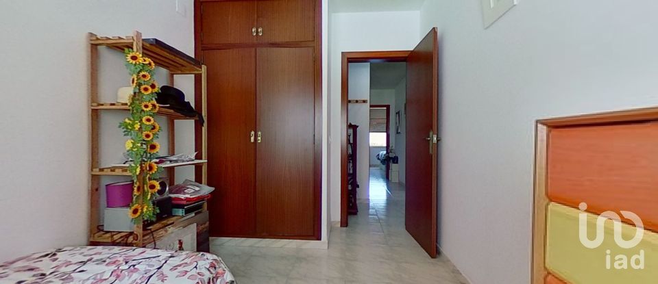 Appartement 3 chambres de 93 m² à Cambrils (43850)