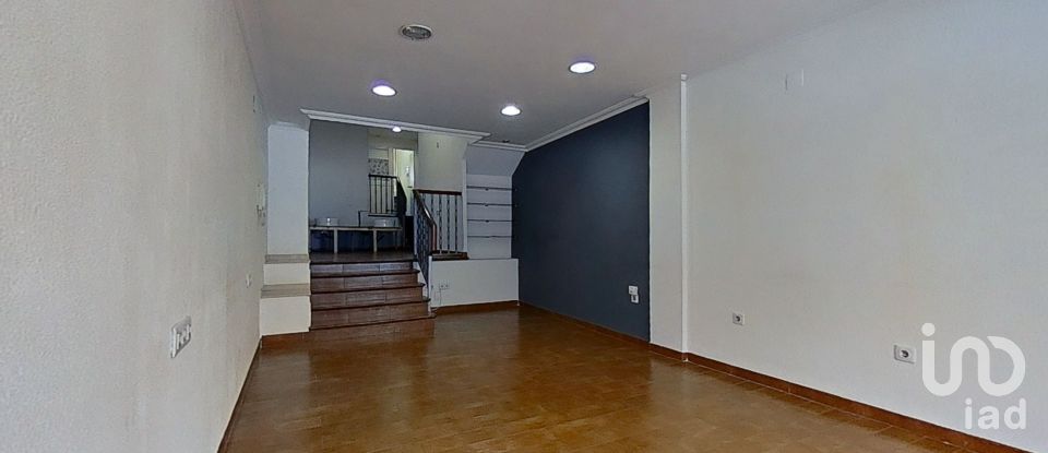 Shop / premises commercial of 57 m² in Vila-Real/Villarreal (12540)