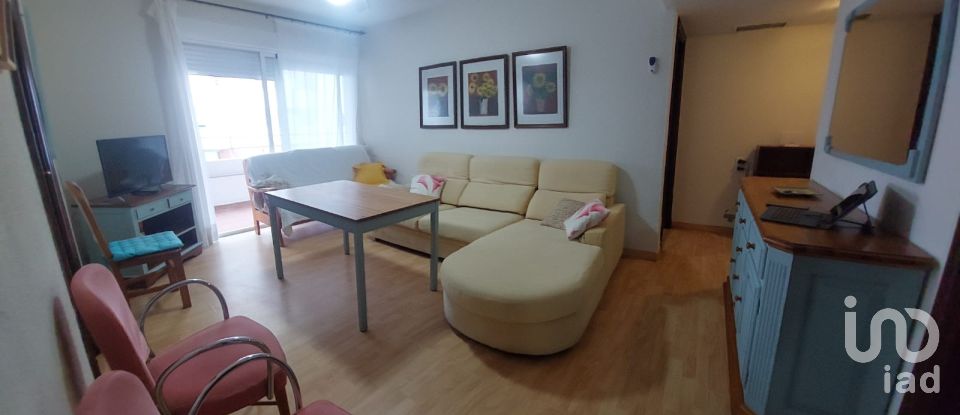 Apartment 3 bedrooms of 74 m² in Cádiz (11011)
