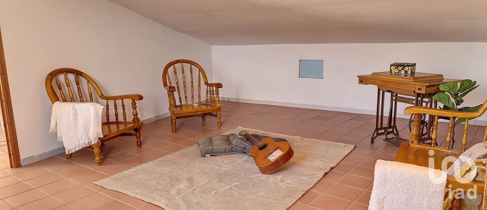 Casa 3 habitaciones de 257 m² en Camarasa (25613)