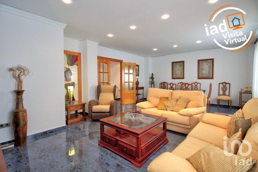Casa 3 habitaciones de 120 m² en Alcalalí (03728)