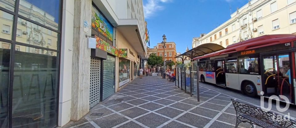 Tienda / local comercial de 68 m² en Jerez de la Frontera (11402)