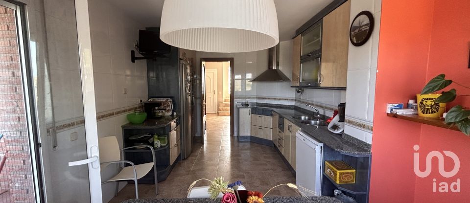 Casa 3 habitacions de 382 m² a Urbanitzacio Can Valls-To (08140)