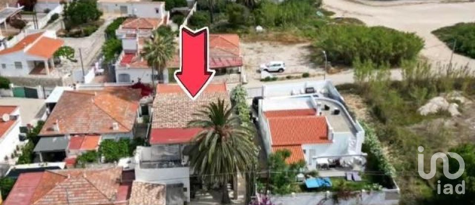 House 8 bedrooms of 307 m² in Dénia (03700)