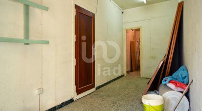Shop / premises commercial of 58 m² in Canals (46650)