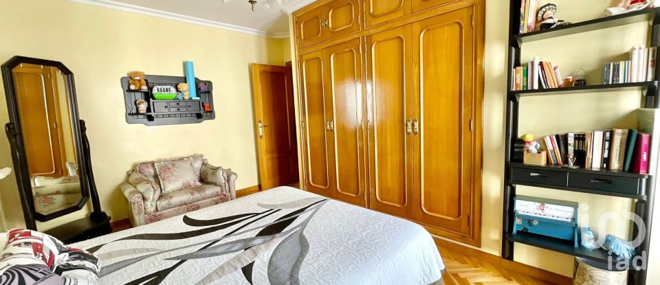 Town house 5 bedrooms of 400 m² in Playa de Tavernes de La Valldigna (46760)