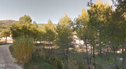 Land of 864 m² in Canyelles (08811)