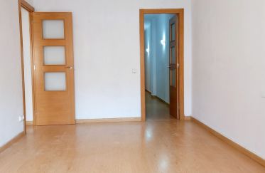 Piso 4 habitaciones de 88 m² en Barcelona (08028)