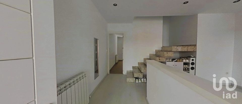 Gîte 4 chambres de 156 m² à Balaguer (25600)