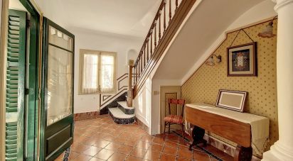 Casa 6 habitaciones de 206 m² en Begues (08859)