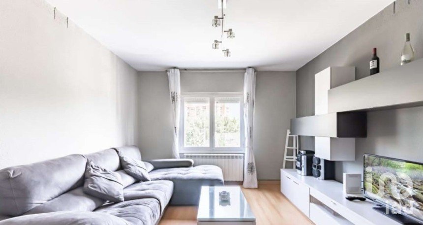 Apartment 3 bedrooms of 83 m² in Tudela (31500)