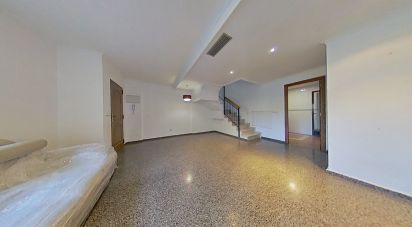 Casa 4 habitaciones de 130 m² en Elx/Elche (03203)