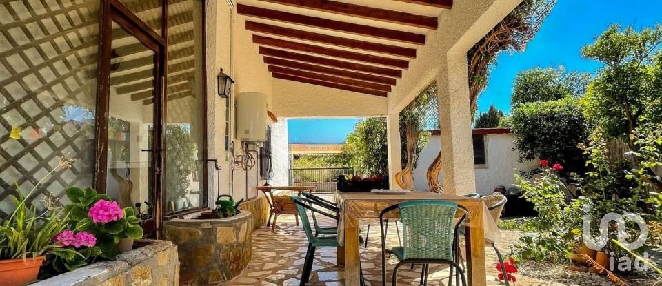 House 5 bedrooms of 267 m² in Dénia (03700)