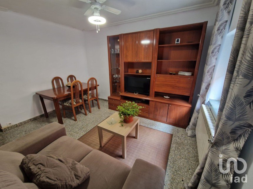 Piso 3 habitaciones de 74 m² en Salamanca (37004)