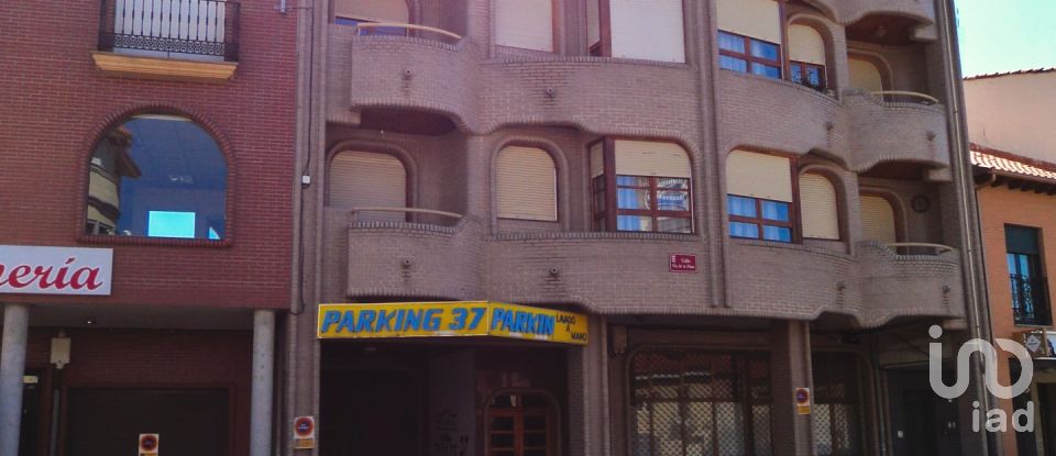 Retail property of 2,163 m² in La Bañeza (24750)