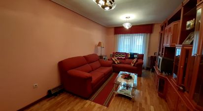 Apartment 3 bedrooms of 107 m² in La Bañeza (24750)