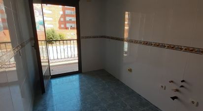 Piso 2 habitaciones de 98 m² en La Bañeza (24750)