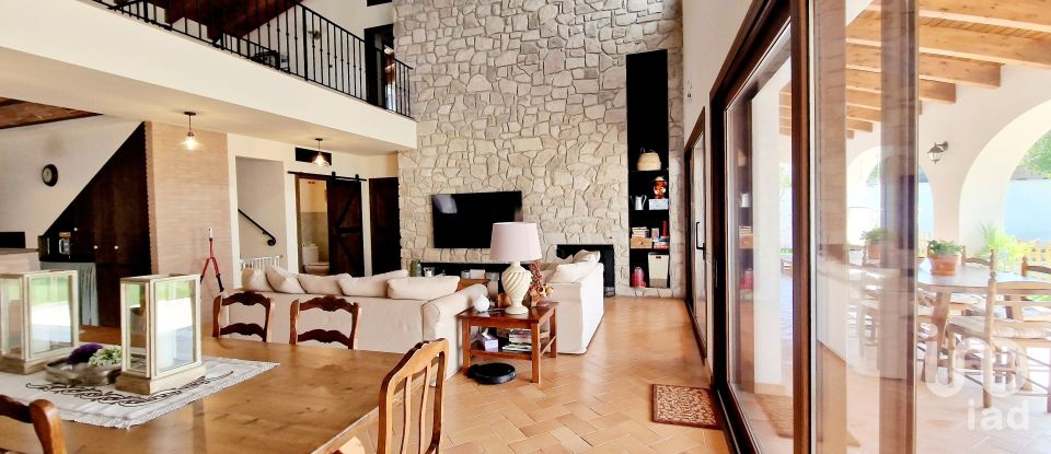 Casa 5 habitacions de 317 m² a Balaguer (25600)