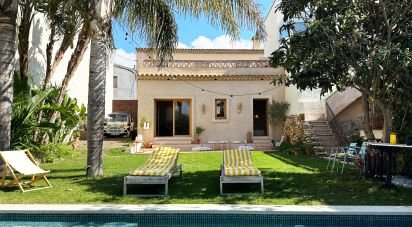 House 5 bedrooms of 255 m² in Sant Pere de Ribes (08810)