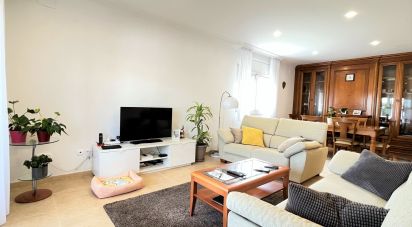 Casa 3 habitacions de 215 m² a Segur de Calafell (43882)