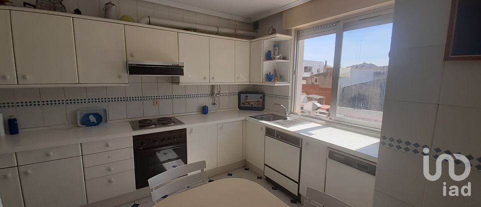 Apartment 4 bedrooms of 126 m² in La Bañeza (24750)