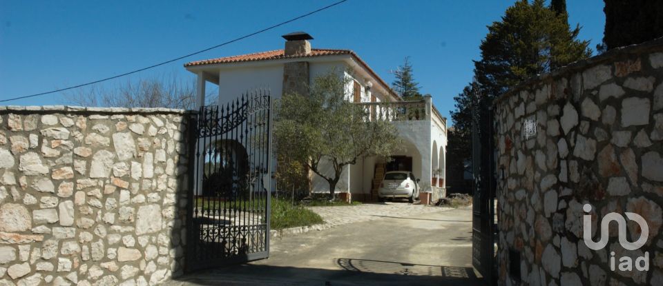 House 5 bedrooms of 292 m² in Genovés (46894)
