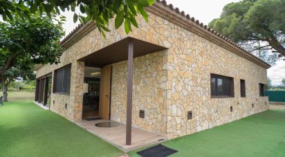 Châlet 5 chambres de 372 m² à Vila-Seca (43480)