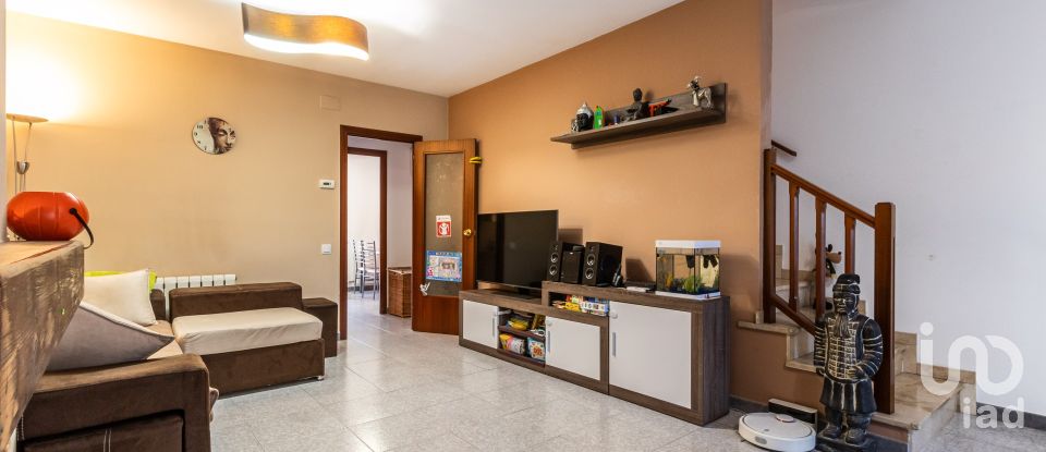 House 3 bedrooms of 176 m² in Parets del Vallès (08150)