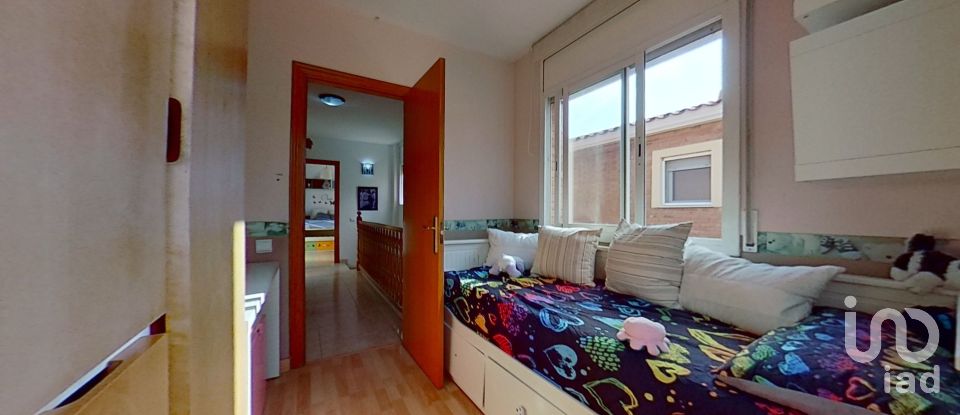 Maison 4 chambres de 140 m² à Roda de Bara (43883)