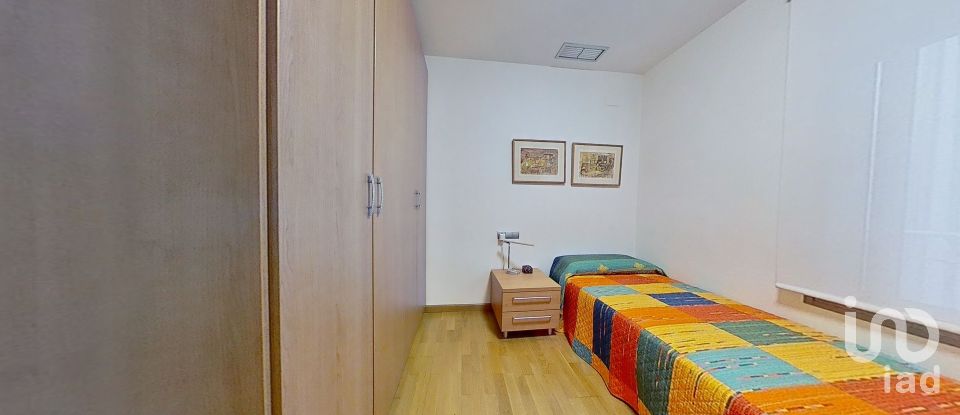Pis 3 habitacions de 115 m² a Elx/Elche (03203)