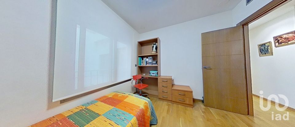 Pis 3 habitacions de 115 m² a Elx/Elche (03203)