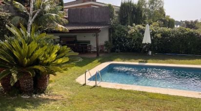 Casa rural 5 habitaciones de 403 m² en Sant Andreu de Llavaneres (08392)