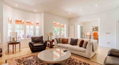 Châlet 6 chambres de 234 m² à Madrid (28055)