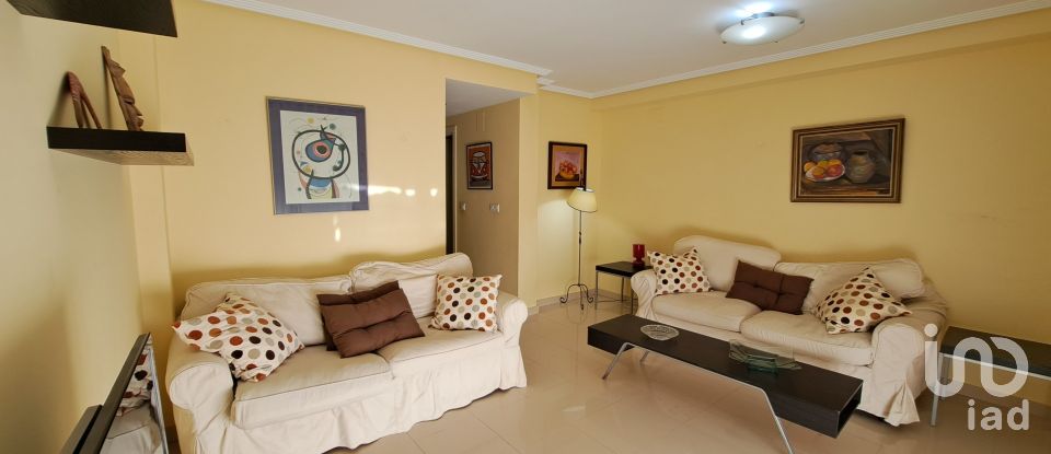 Piso 2 habitaciones de 113 m² en Isla Cristina (21410)