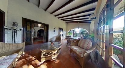 Country house 4 bedrooms of 400 m² in Partida Maitino (03295)
