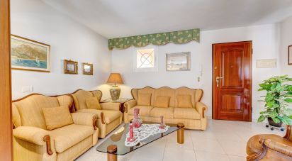 Piso 4 habitaciones de 200 m² en Playa de Los Cristianos (38650)