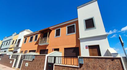 Chalet 3 habitaciones de 200 m² en El Roque (38629)