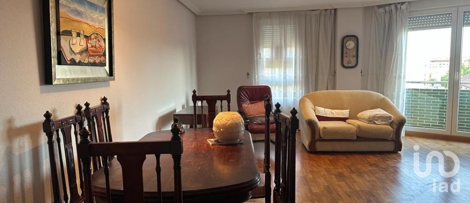 Appartement 3 chambres de 155 m² à León (24004)
