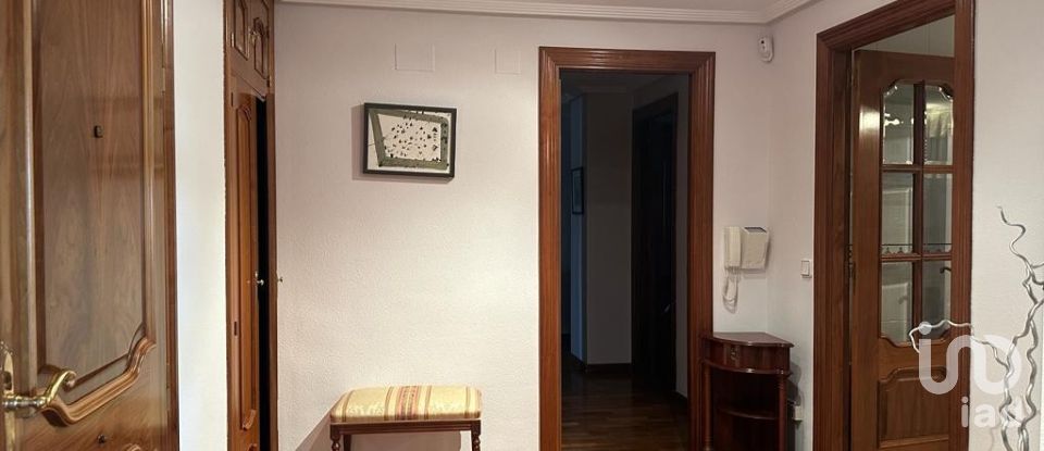 Appartement 3 chambres de 155 m² à León (24004)
